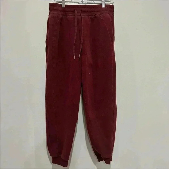- Lululemon Scuba HR
Jogger Fleece Full Length 28", Red Merlot, - Picture 2 of 14